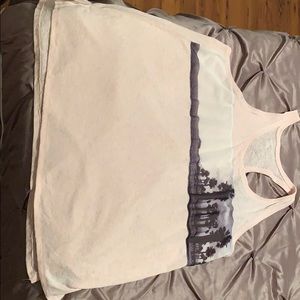 Pink tank top with beach vibes